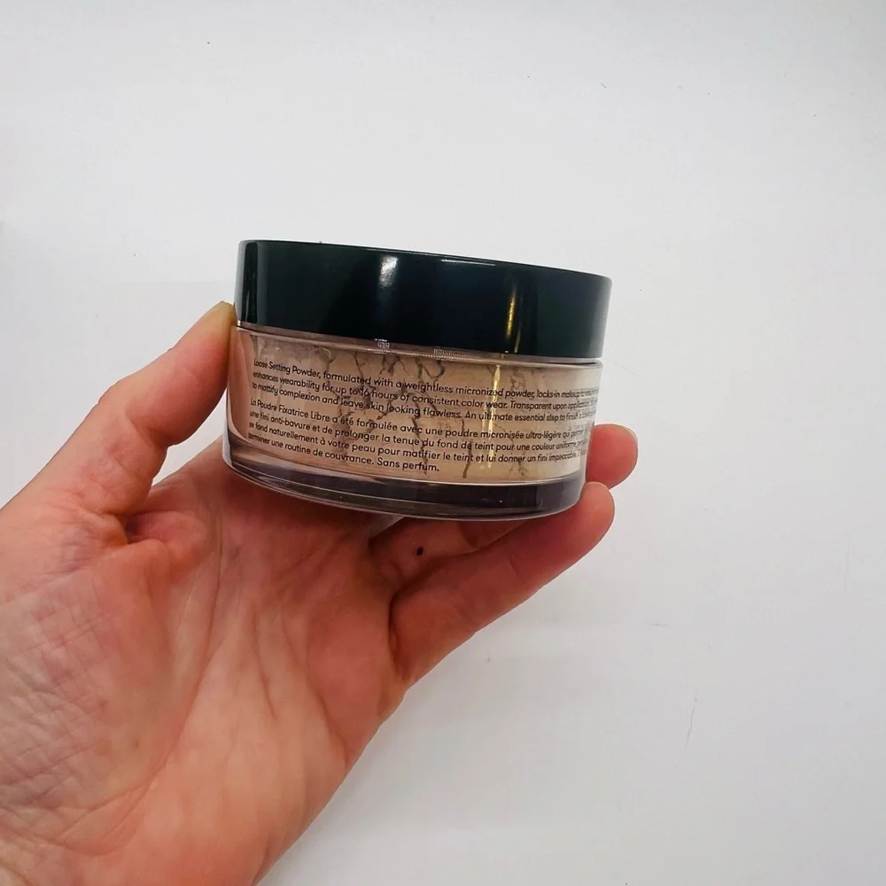 NWT Dermablend Professional Loose Setting Powder in Cool Beige 1 oz (full size)